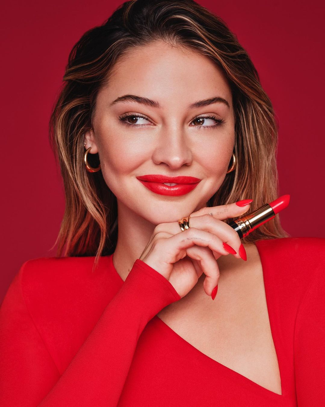 Madelyn Cline Joins Revlon's Prestigious Global Brand Ambassador Team